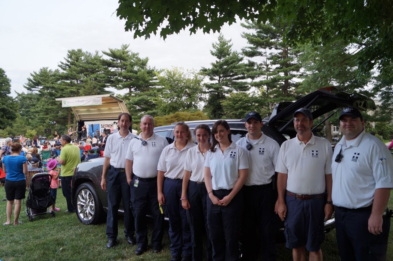 Members of the Summit EMS.